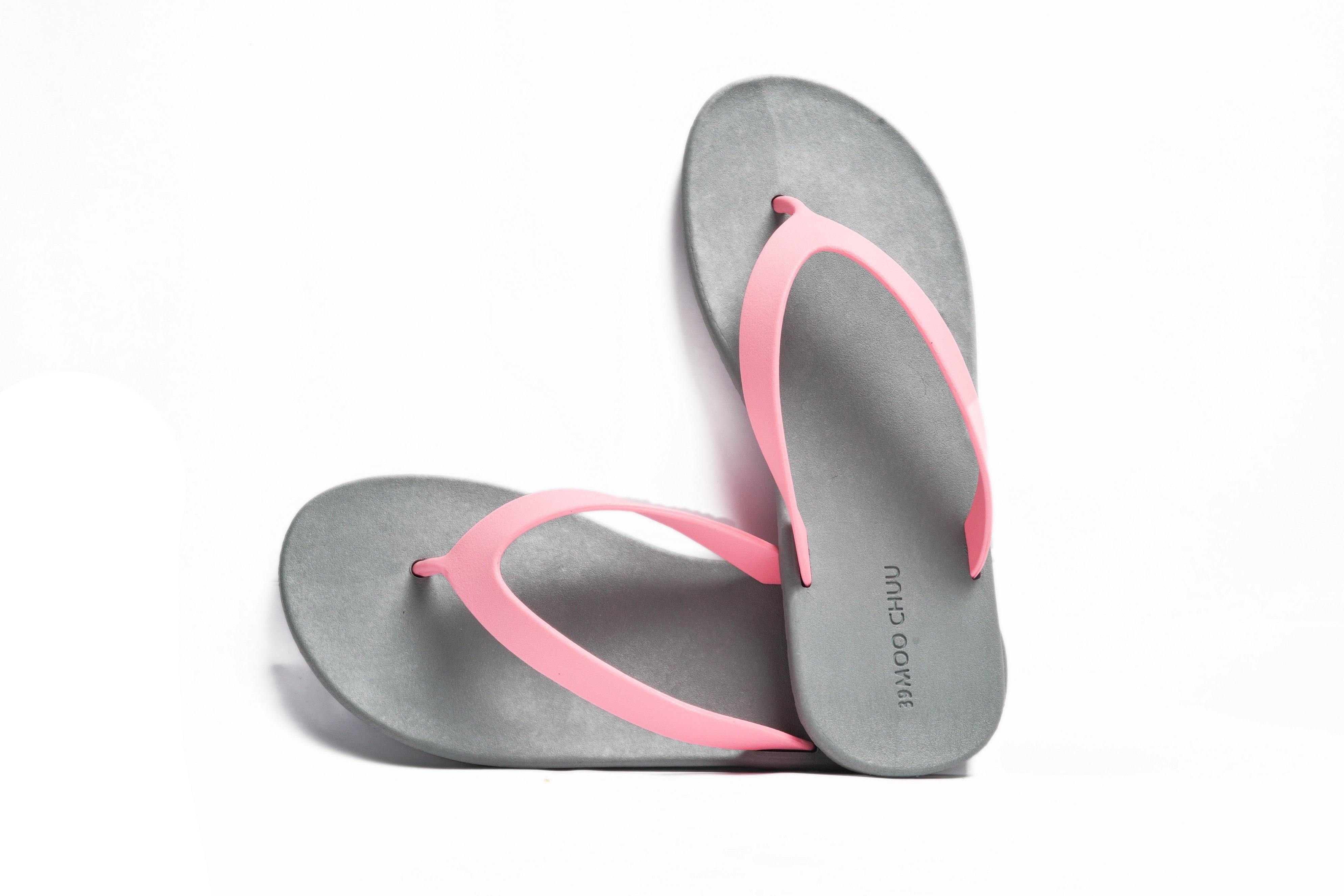 Flippy Grey Sole Light Pink Strap - Moo Chuu India