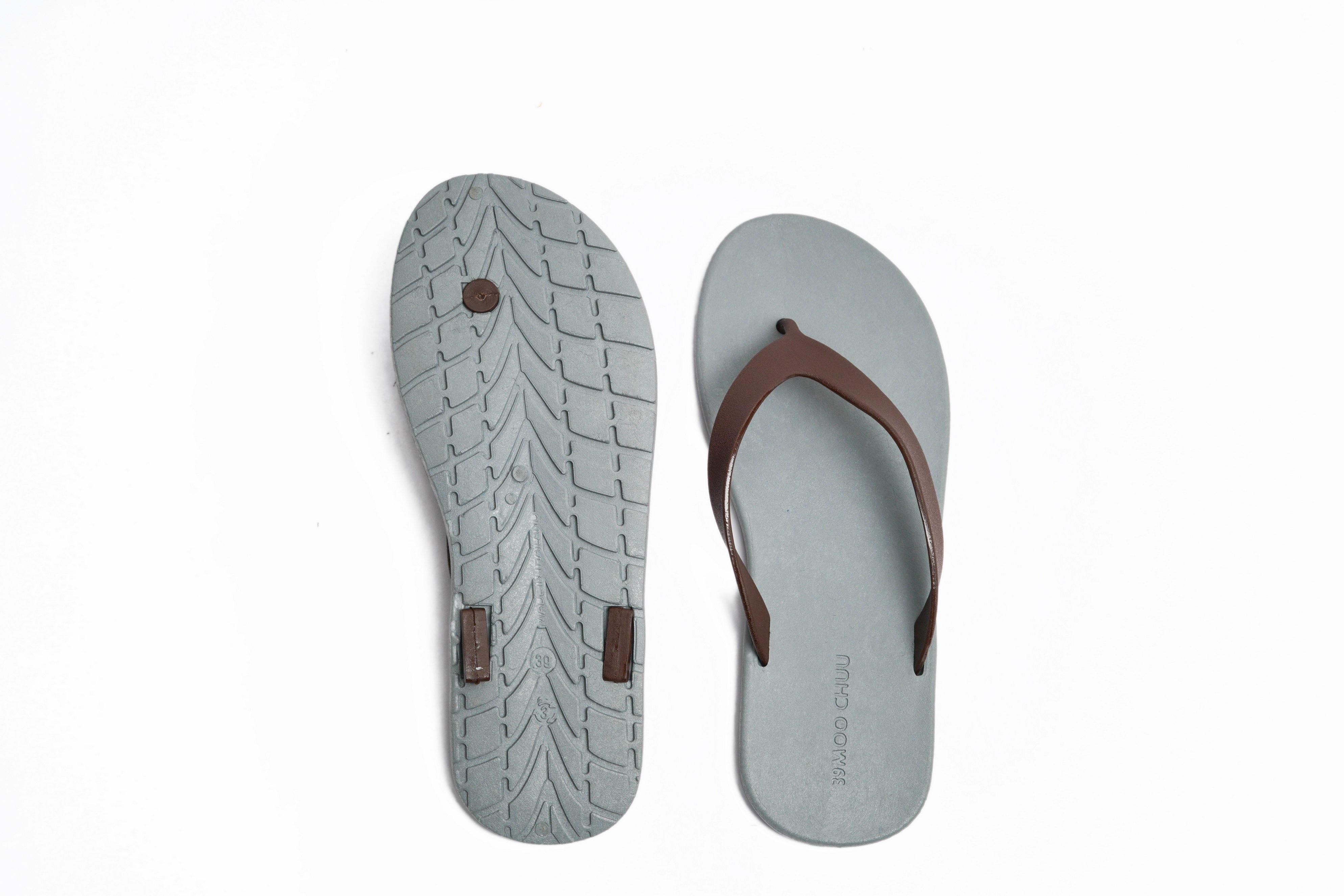 Flippy Grey Sole Brown Strap - Moo Chuu India