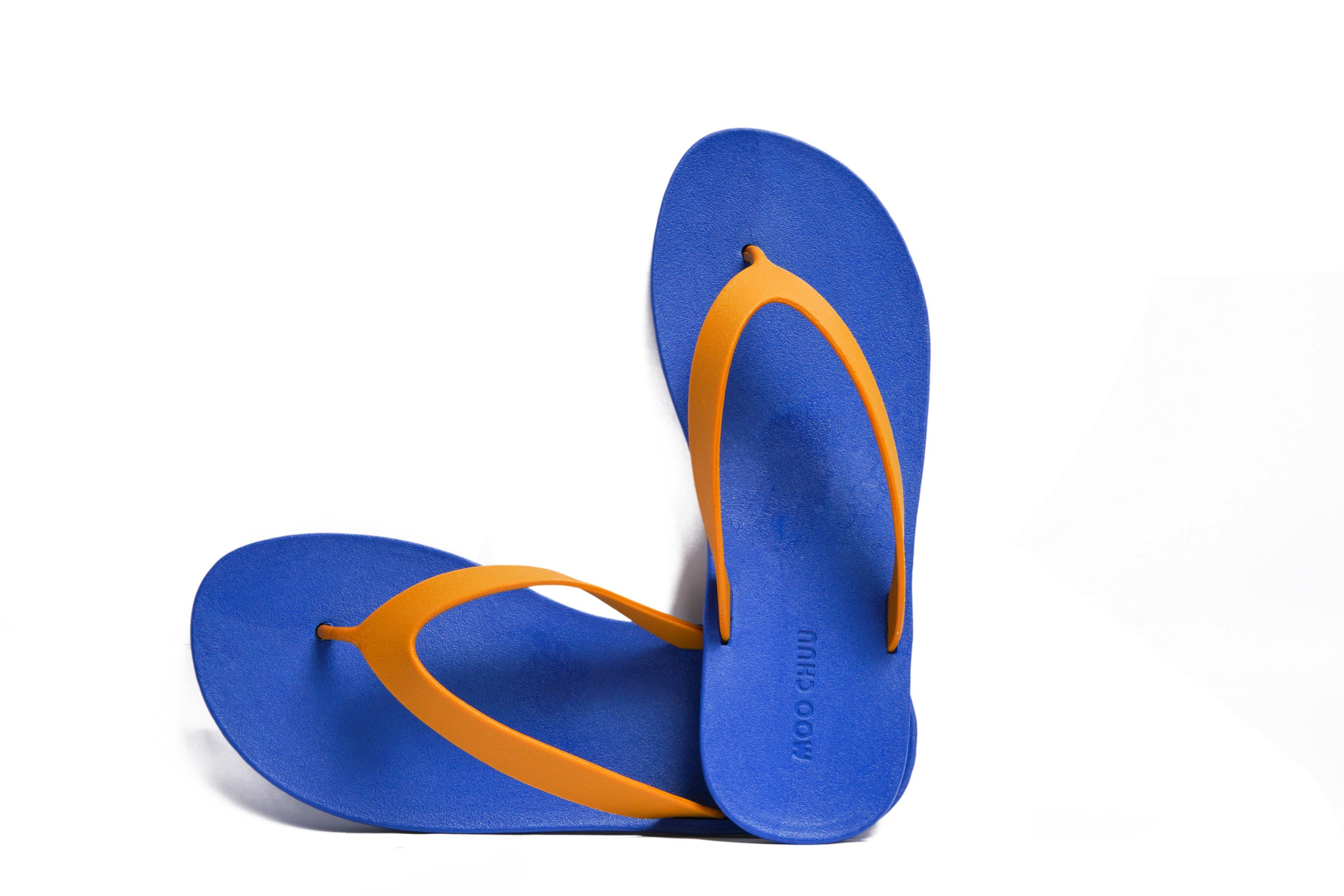 Flippy Blue Sole Caramel Strap - Moo Chuu India