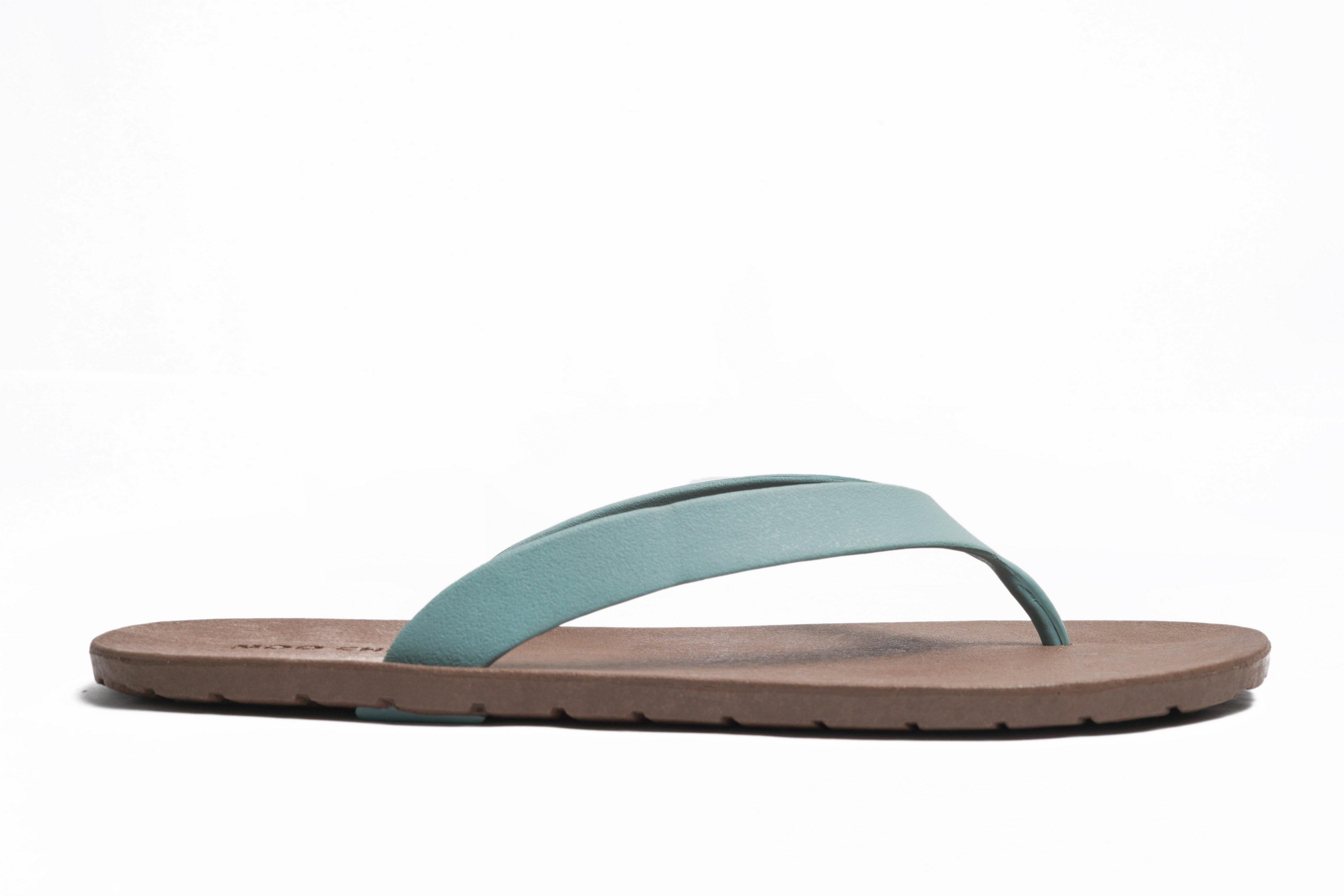 Flippy Brown Sole Grey Strap - Moo Chuu India