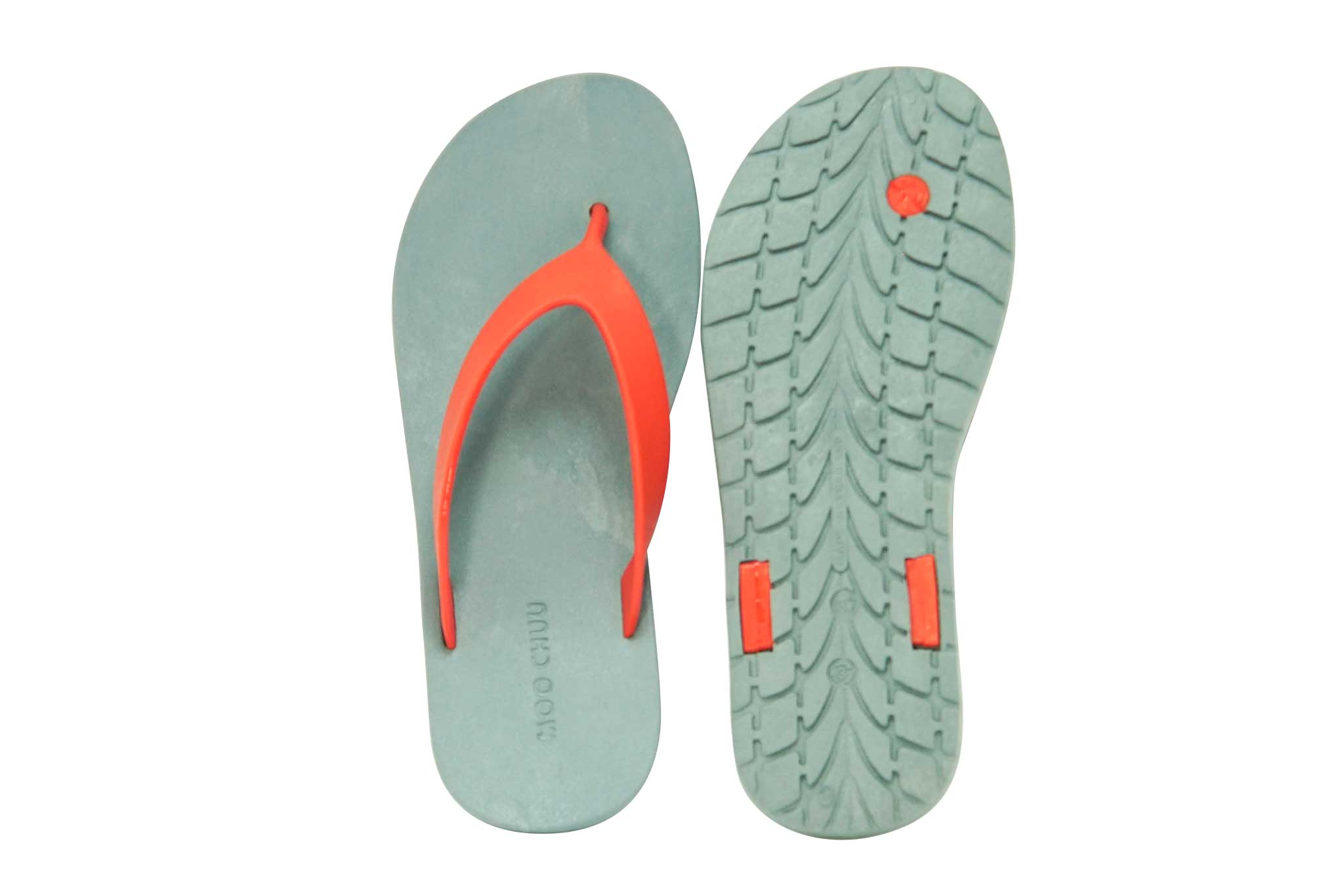 Flippy Grey Sole Red Strap