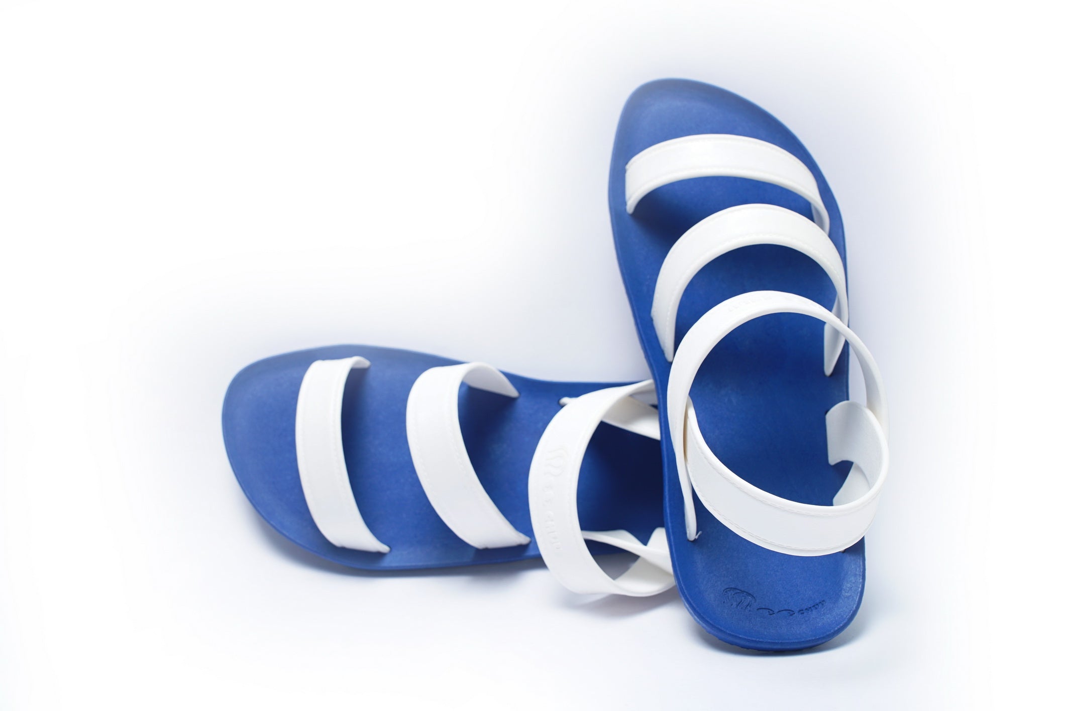 Twin Plus Blue Sole White Strap