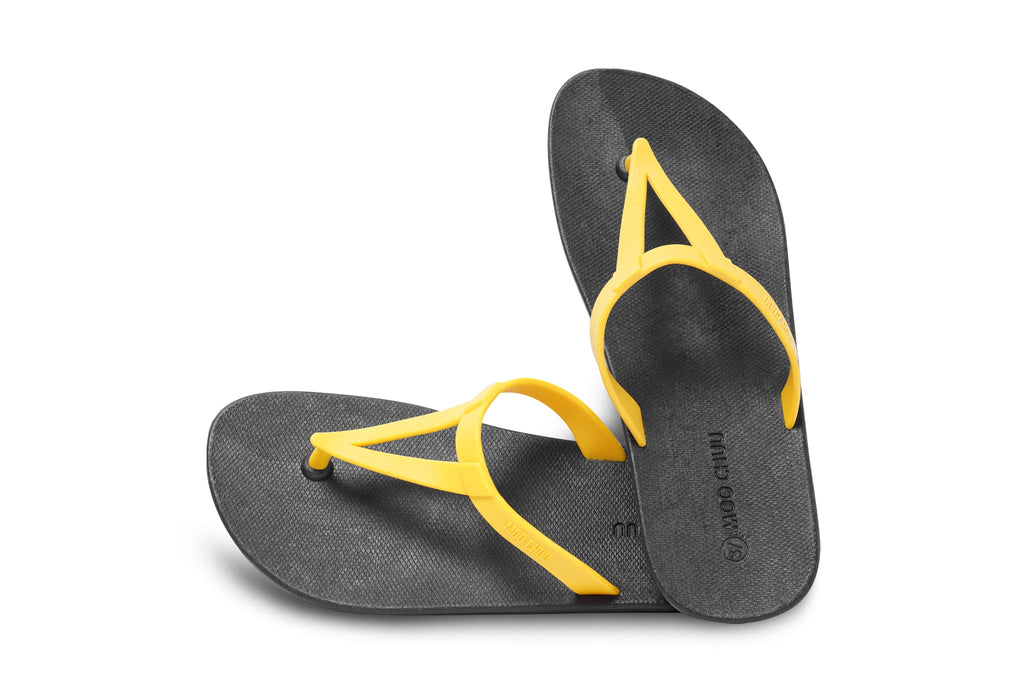Eiffel Black Sole Yellow Strap